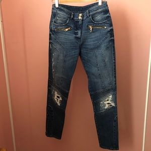 Gigi Hadid x Tommy Hilfiger Jeans